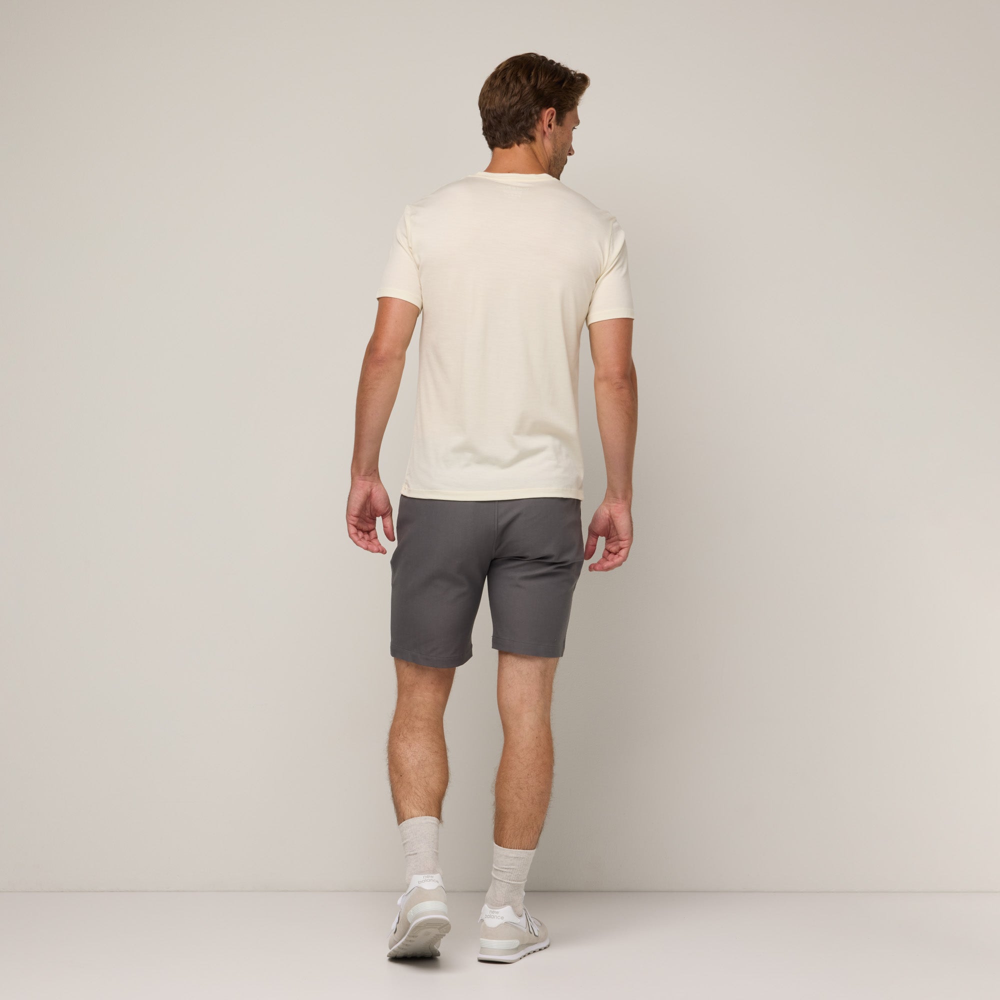 model-spec:9" inseam