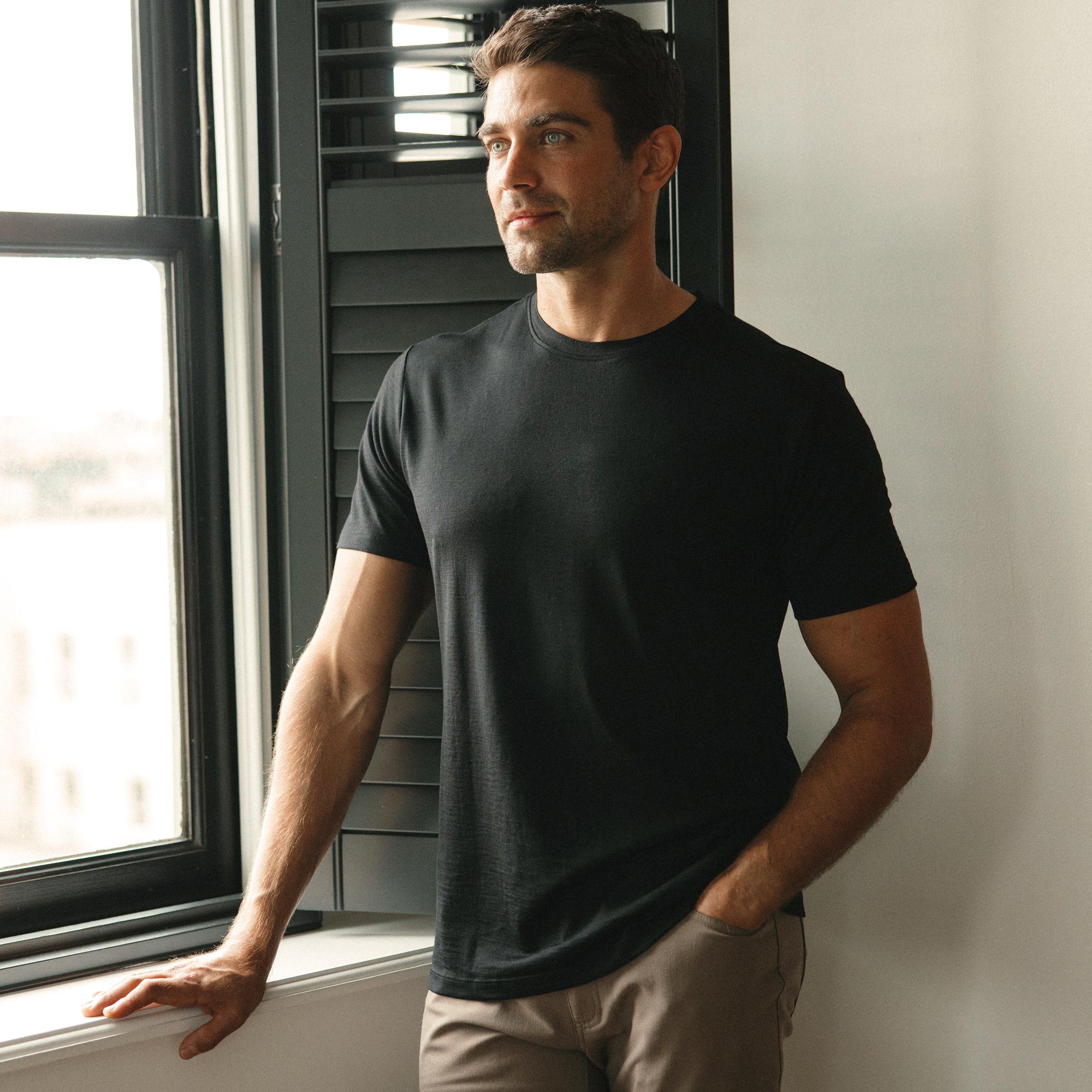image-on-hover,model-spec:Alex is 5'11", and wears size M