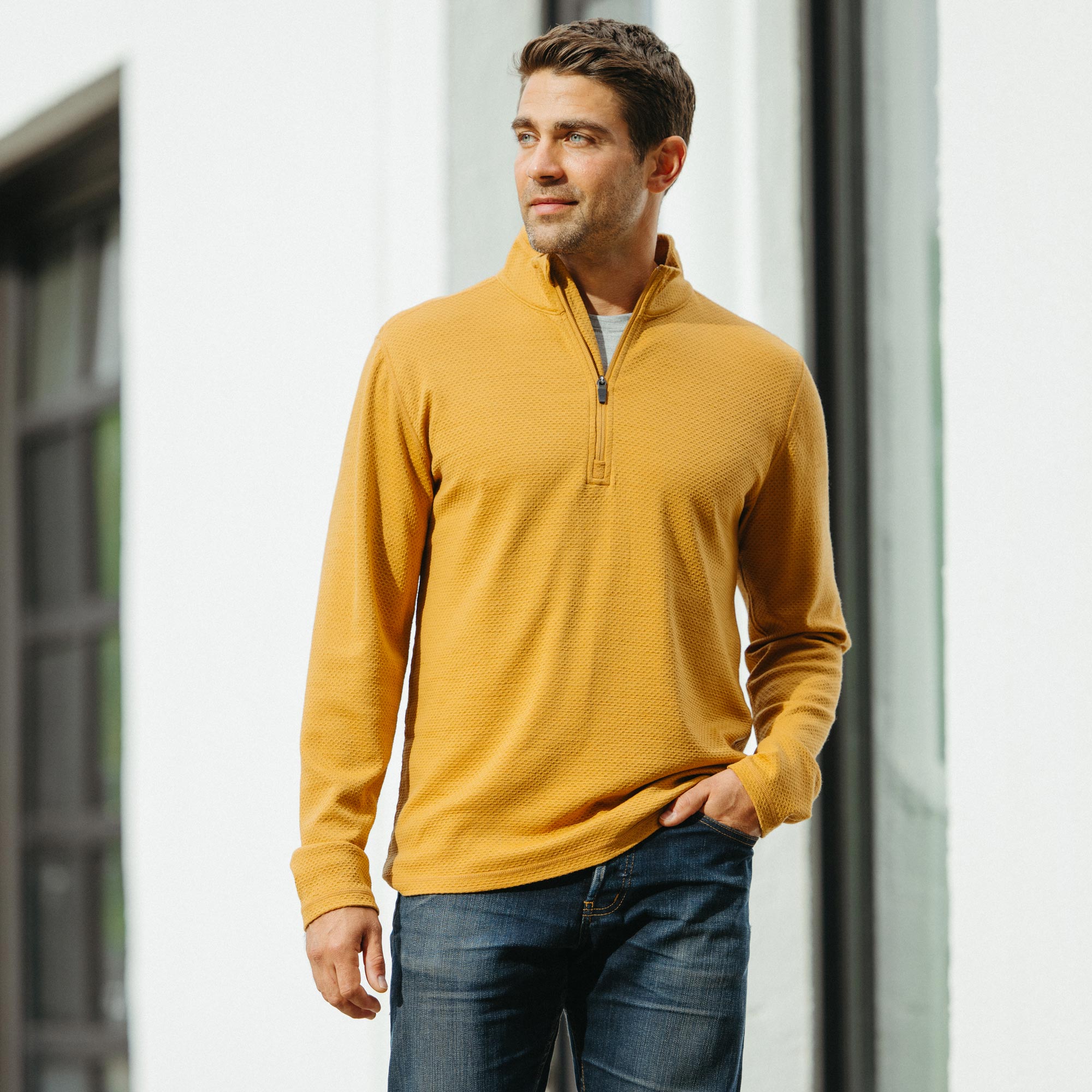 image-on-hover,model-spec:Alex is 5'11", and wears size M