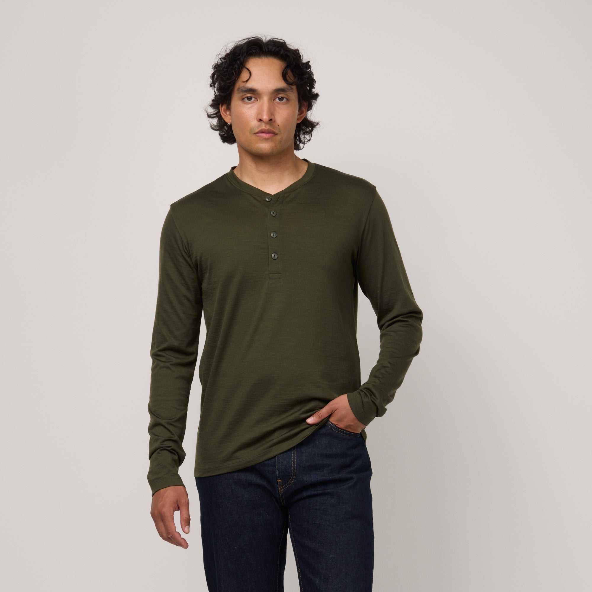 model-spec:Said is 6'2", and wears size M