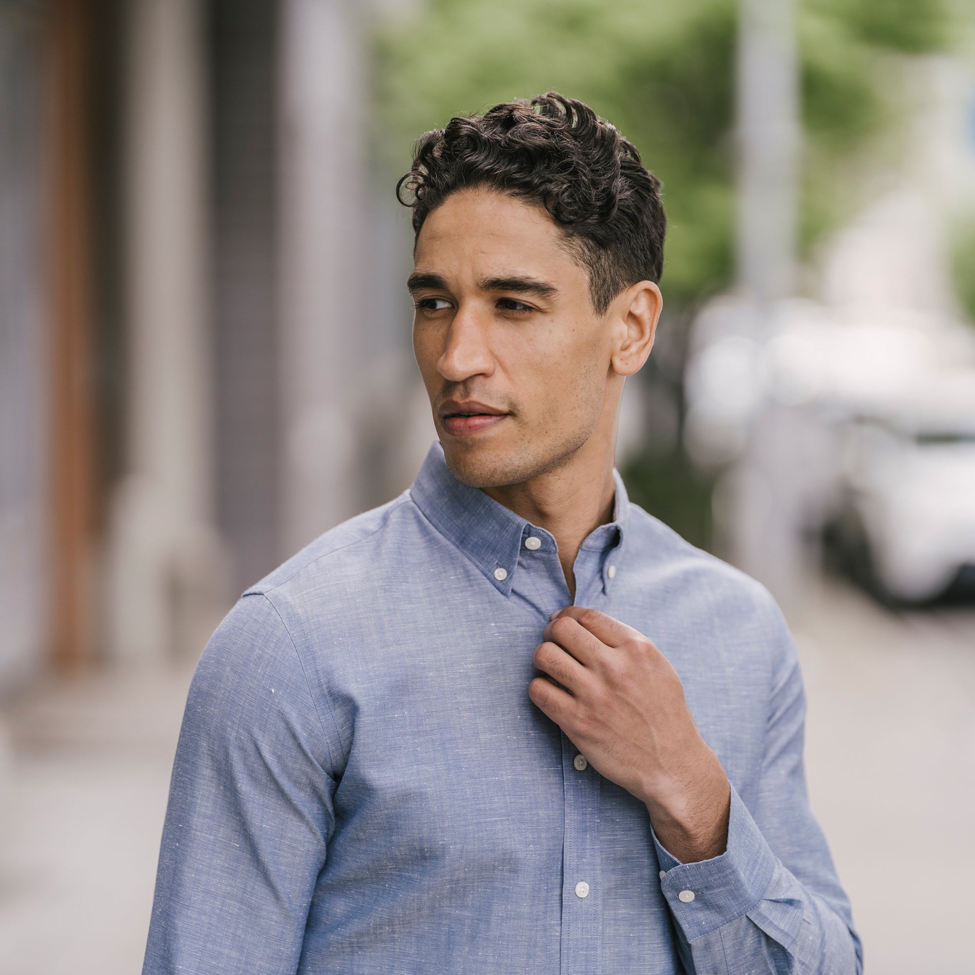 image-on-hover,model-spec:Temple is 6'2", and wears size M Slim