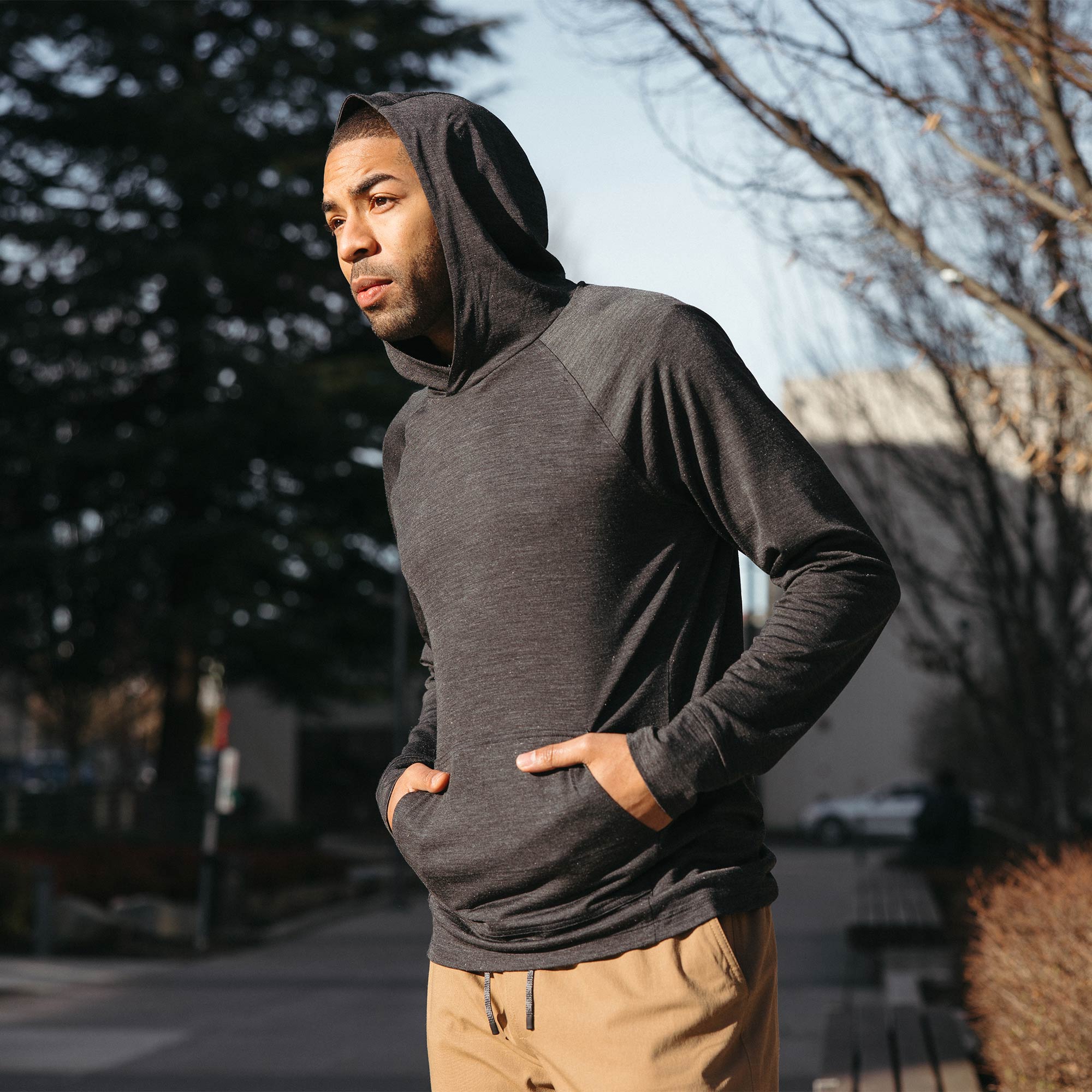 model-spec:Anthony is 6'3" and wears size M