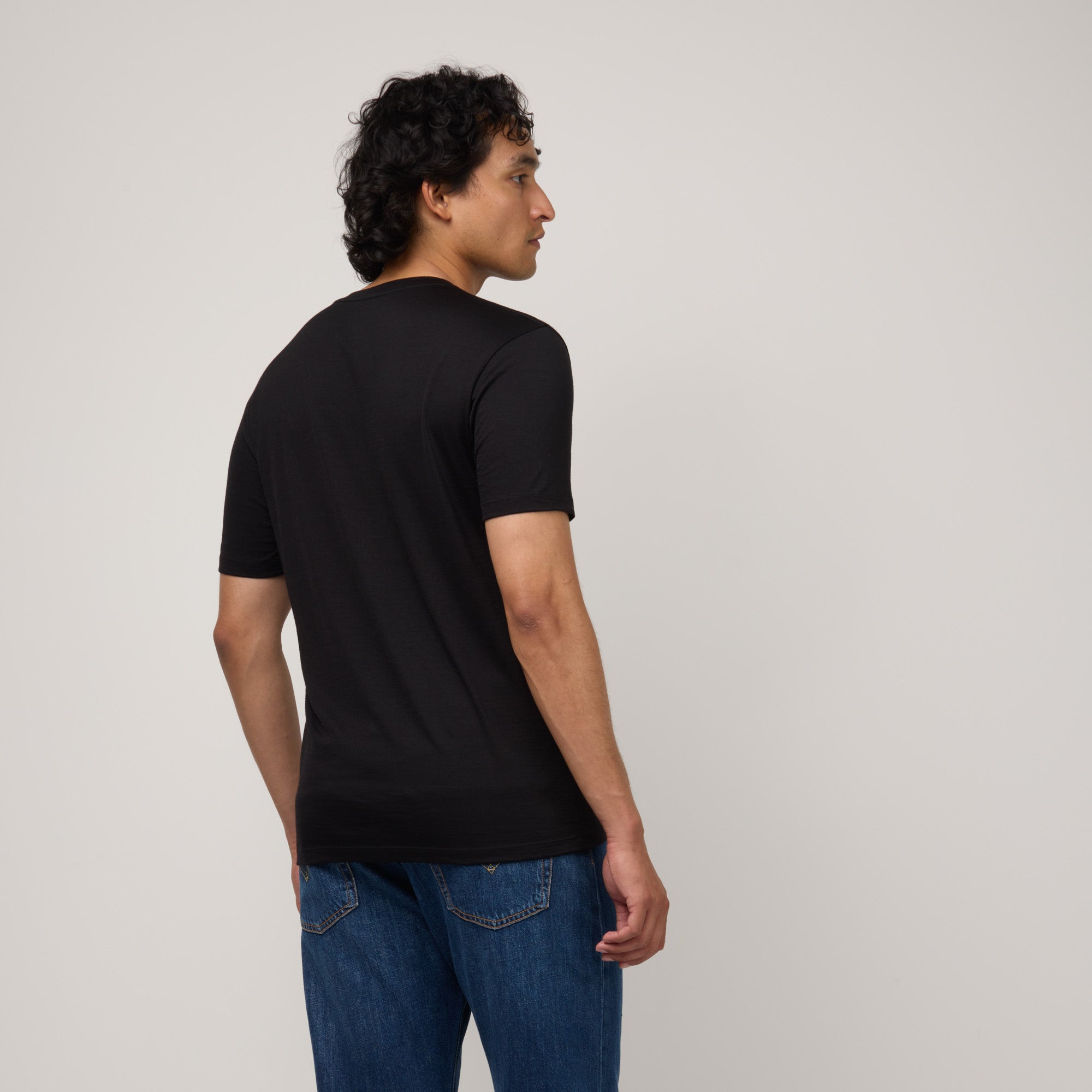 Signature Short Sleeve Henley