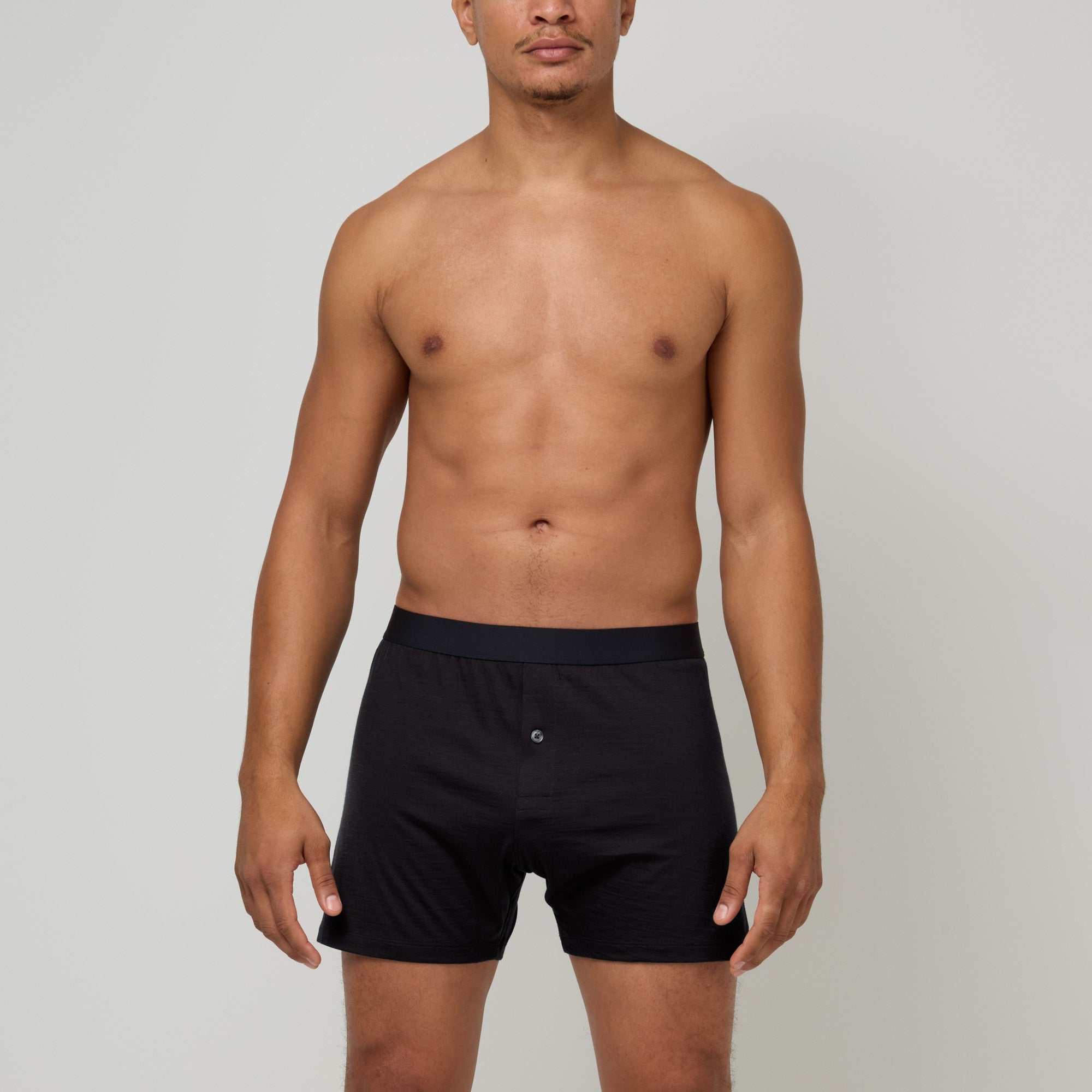 image-on-hover, model-spec:Nico is 5'11", and wears size M