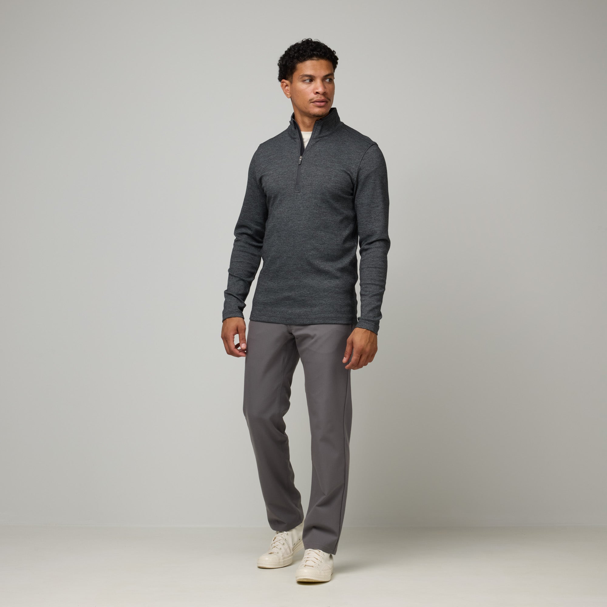 image-on-hover,model-spec:Nico is 5'11", and wears size 32x32 Straight