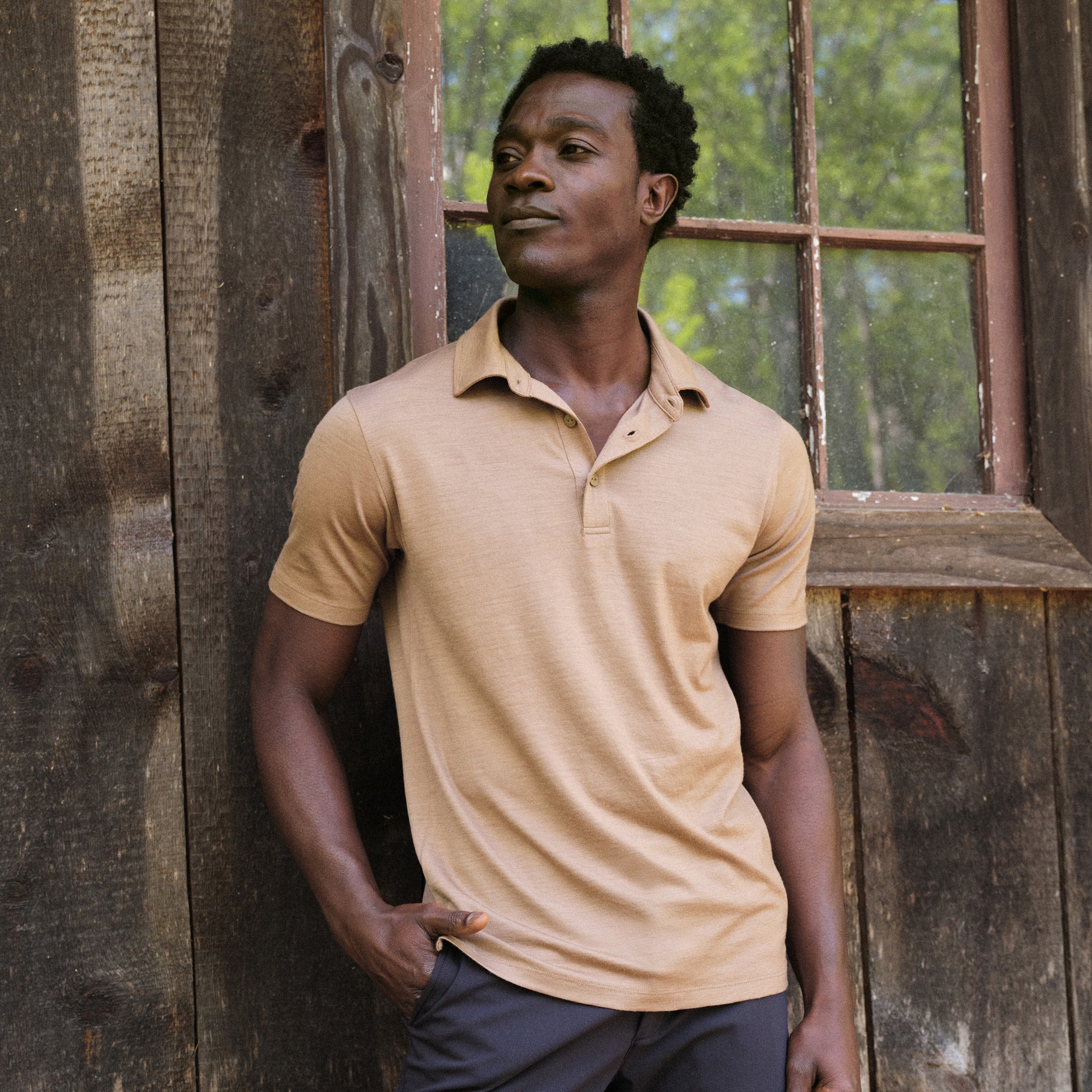 model-spec:Kojo is 6'0" and wears size M