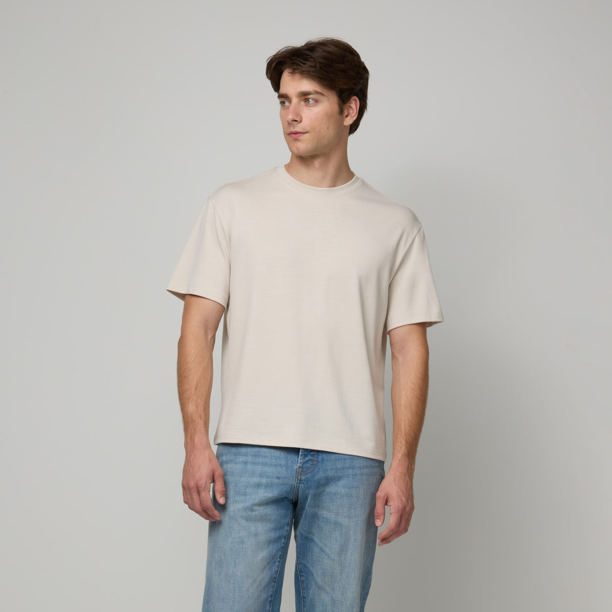 model-spec:Tristen is 6'2", and wears a size M