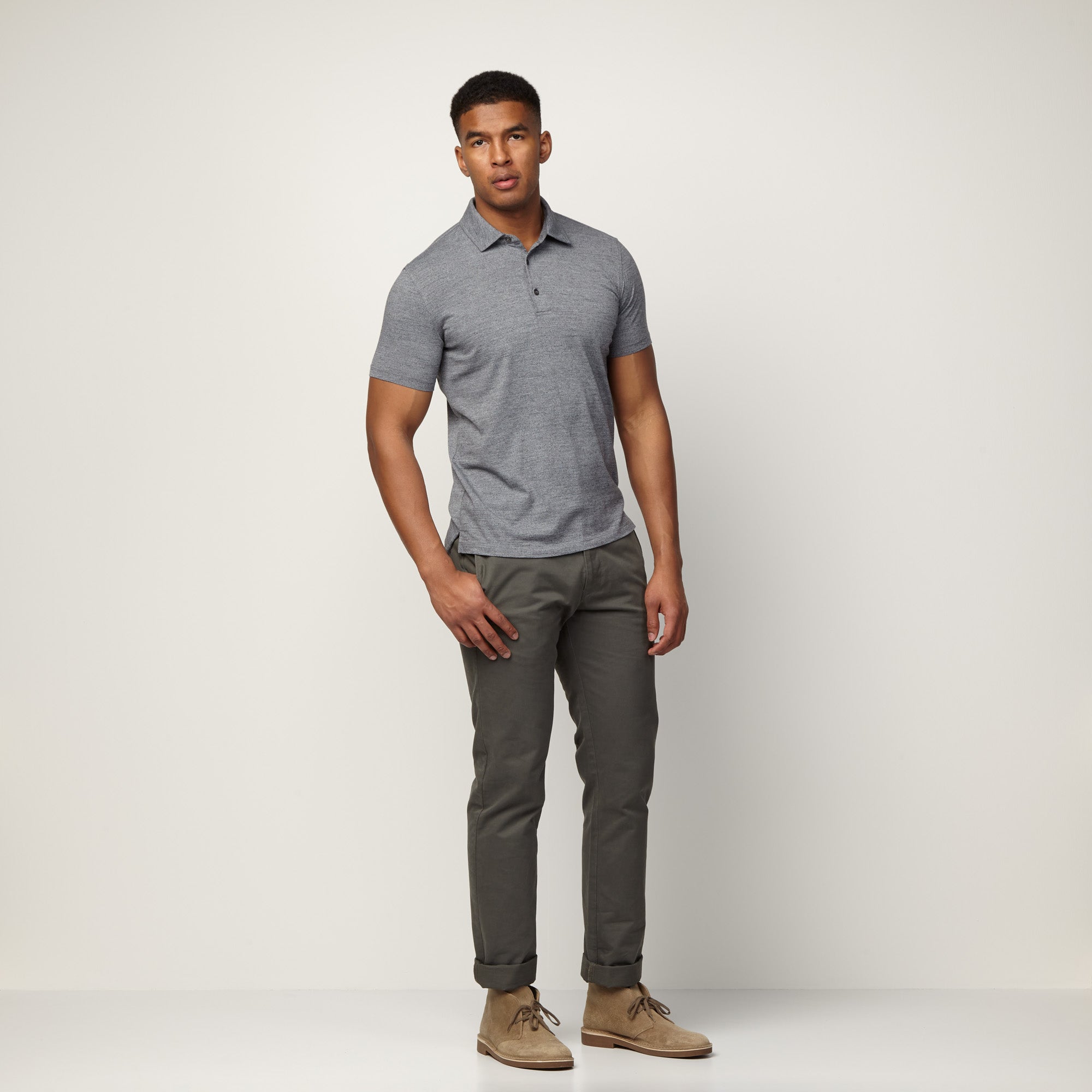 model-spec: Micah is 6'1", 185 lbs, and wears size M