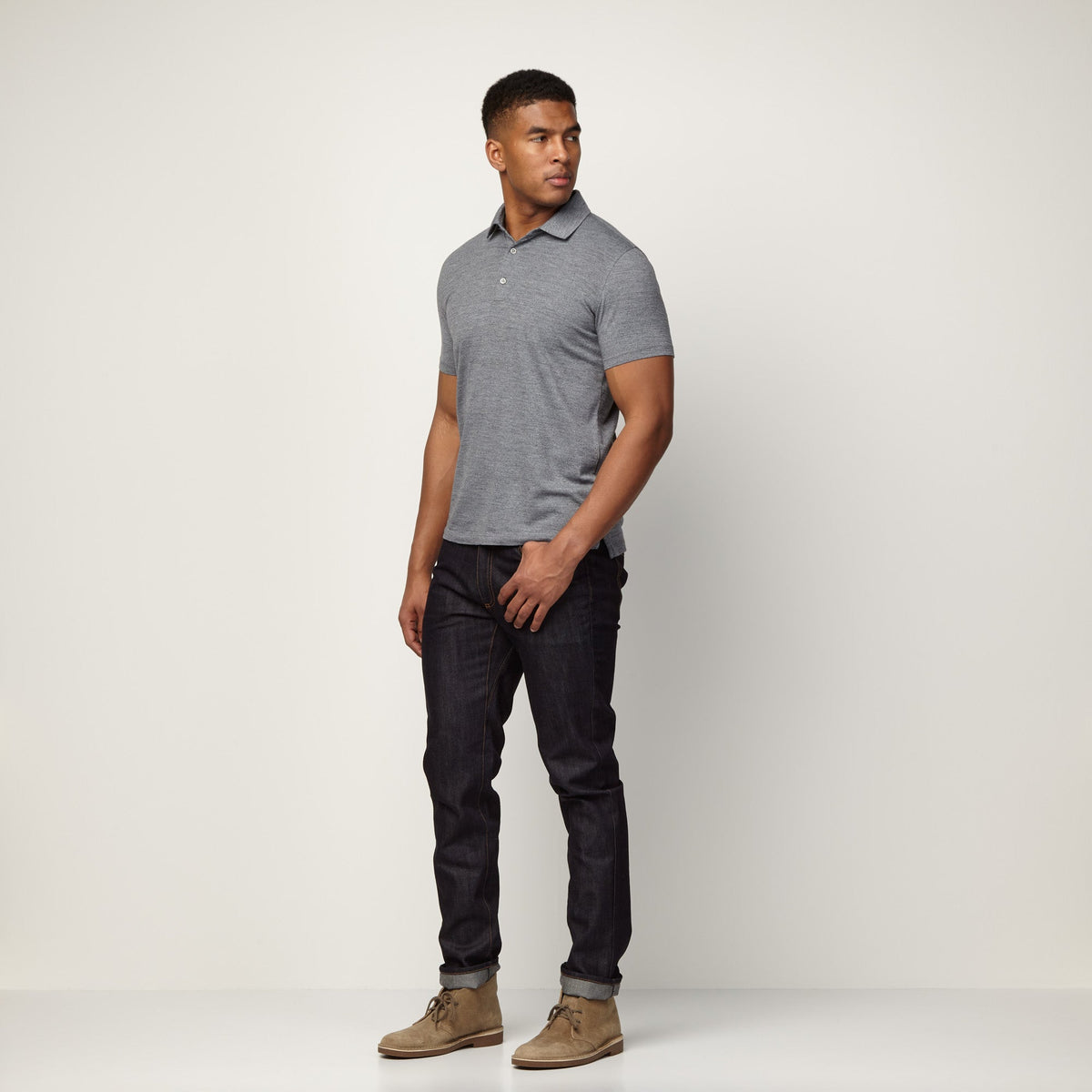 image-on-hover,model-spec: Micah is 6'1", 185 lbs, and wears 33