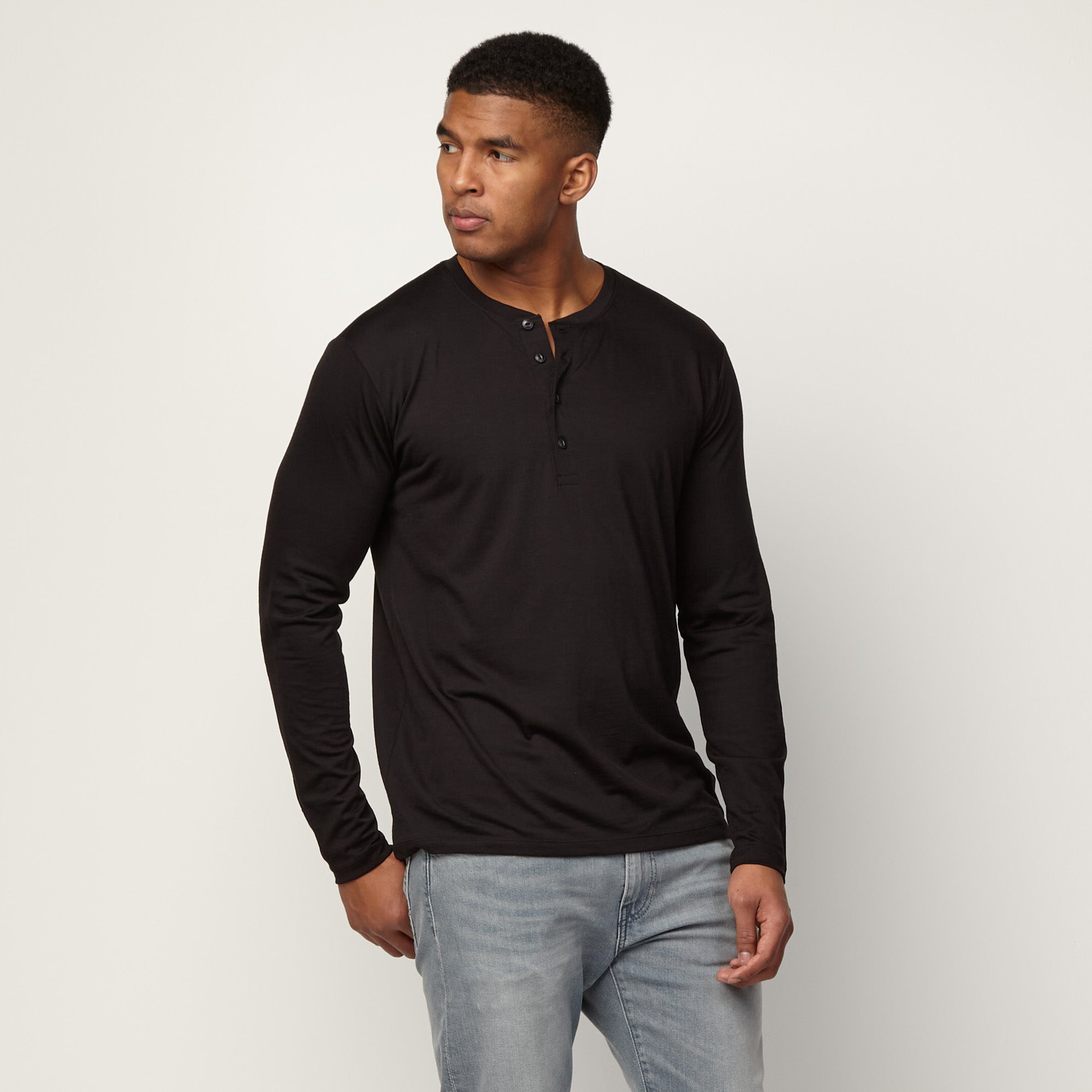 Merino Wool Signature Long Sleeve Henley | Black – Long Sleeve